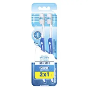 Escova Dental Oral B Indicador Plus 35M L2P1